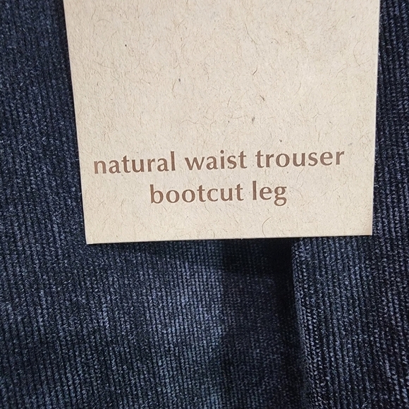 Coldwater Creek Women's Whisper Corduroy Bootcut Leg Natural Waist Trouser - 12P - Picture 9 of 10